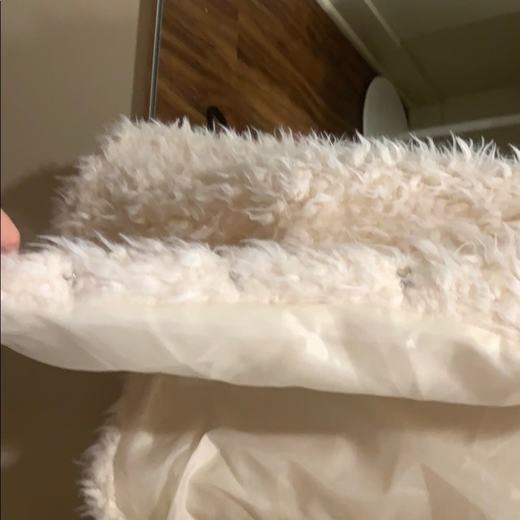 White fur jacket!!! - Picture 3 of 3